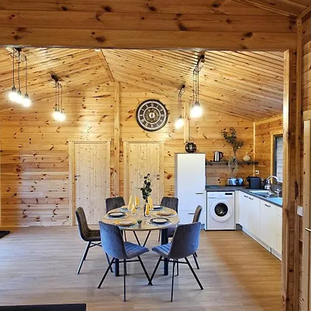 Chalet Istres Des Ardennes Fromelennes